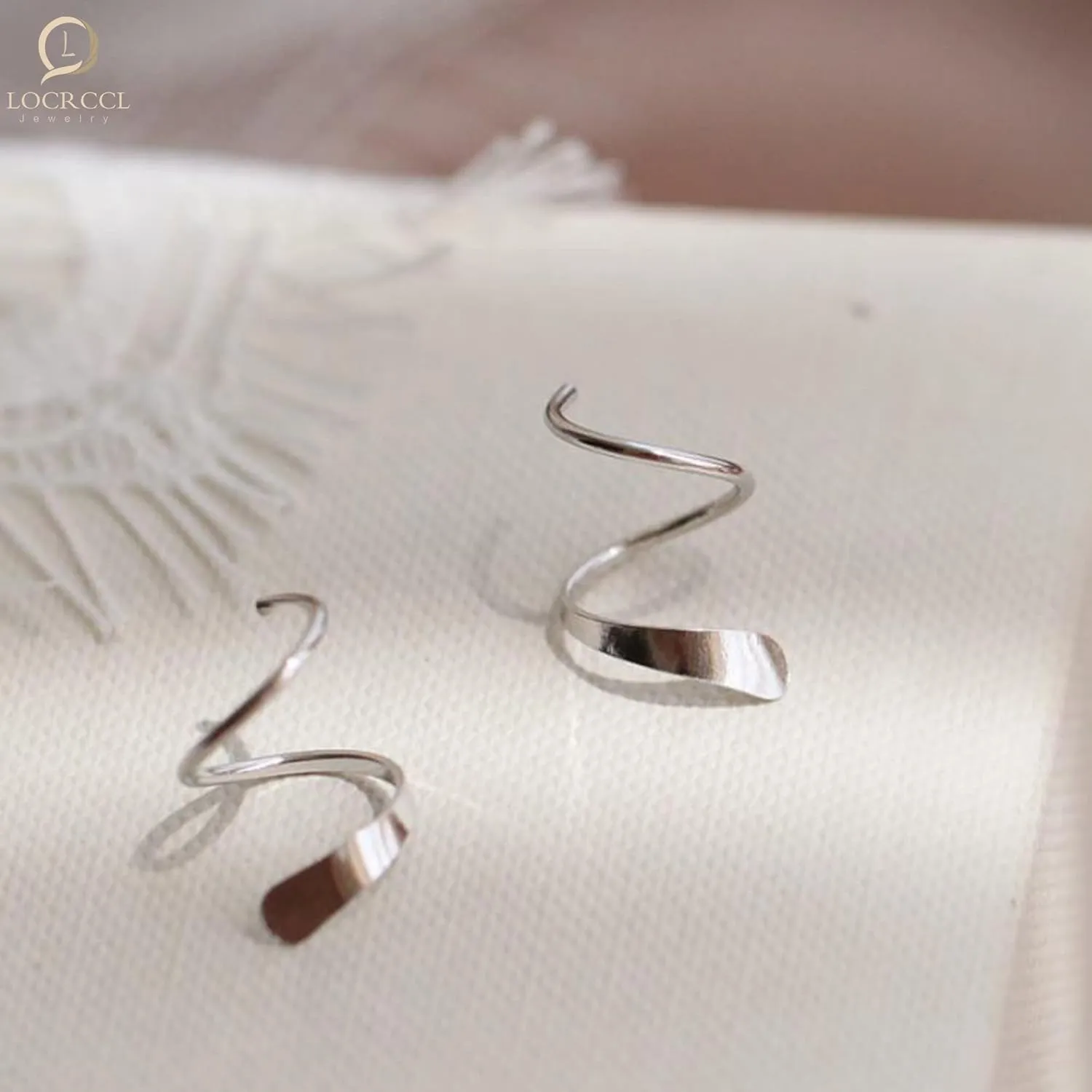 Handmade Double Spiral Threader Earrings,Hand Bent Dangle Earrings Hypoallergenic Twist Chain Wave Tassel Curved Pull Through Earrings Jewelry for Women (Spring Coil Ring-Silver)