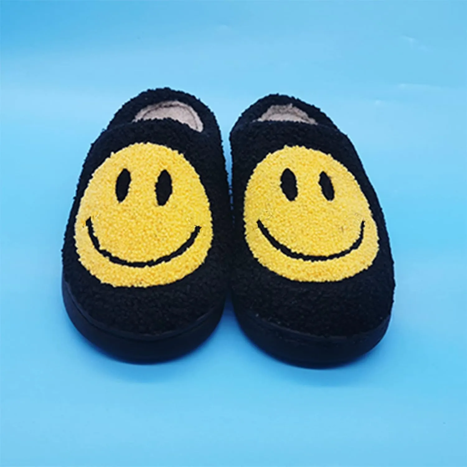 Happy Face Slippers Retro Cozy Comfy Plush Warm Slip-on Slippers Winter Soft Fuzzy Indoor House Shoes with Memory Foam for Men Women