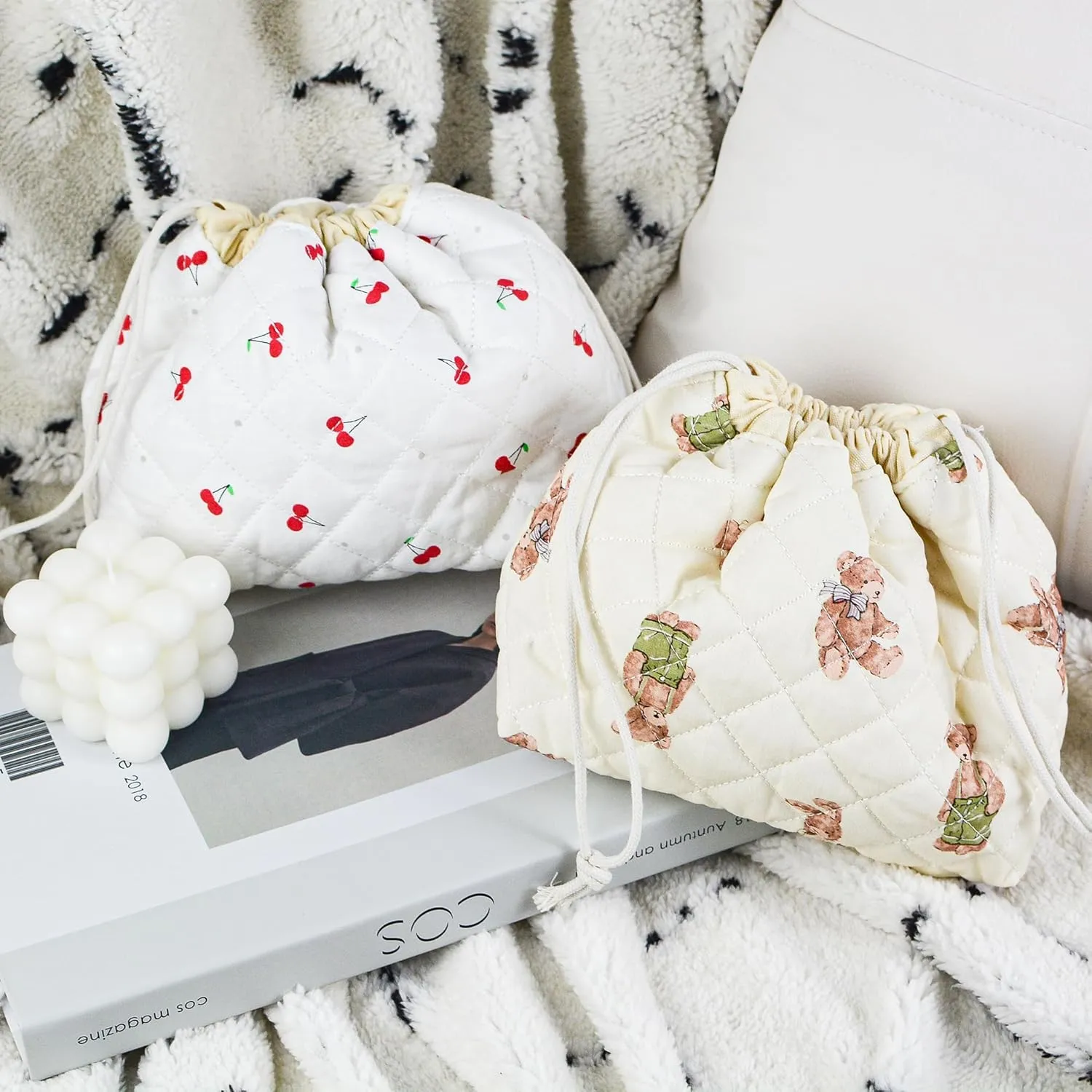 Quilted Makeup Bag for Women, Coquette Aesthetic Cosmetic Bag, Cute Travel Toiletry Bag, Cotton Drawstring Pouch for Women and Girls